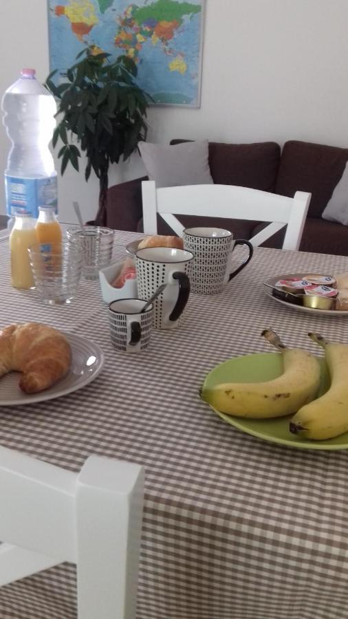 B&B Agata E Gli Altri Tortolì Eksteriør bilde
